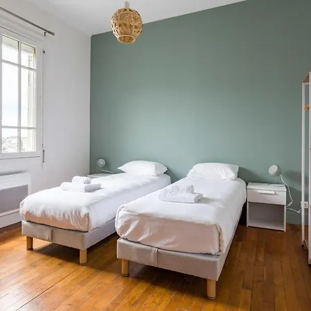 SAINT-EXUPERY - Bel appartement - 3 chambres Cancale Extérieur photo